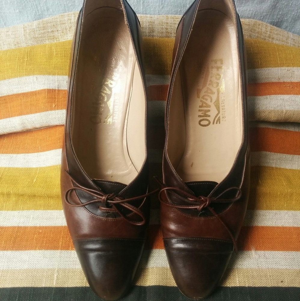 Vintage 60s Salvatore Ferragamo Oxford Heels 7AAA